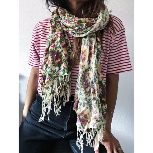 Rectangle Floral Paisley scarf long fringe beige pink cream headwrap shawl - Picture 6 of 8
